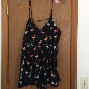 Black top with flamingos 1xl NWOT
